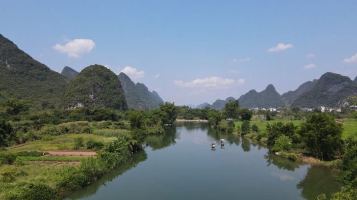 到阳朔十里画廊，偶遇野奢游牧酒店星空房